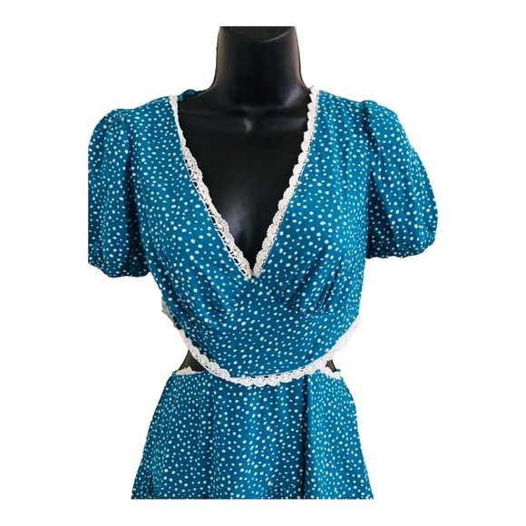 Puff sleeve crochet lace trim open back waist cutout blue teal short dress sizeM - Picture 8 of 14